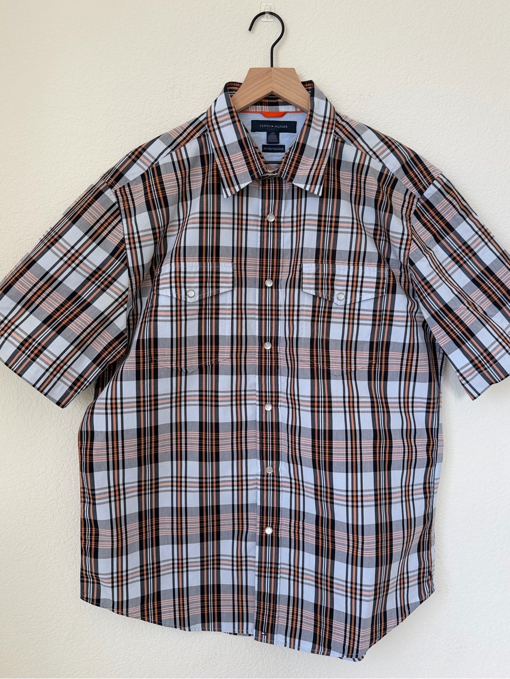 Tommy Hilfiger  Short-Sleeve Plaid Button-Up Shirt - White & Brown Large